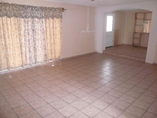 3702 West Griswold Road Phoenix, AZ 85051 - Photo 3 of 6 living room