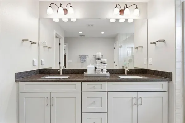 $525,000 | 1004 Mango Court, Oldsmar, FL 34677