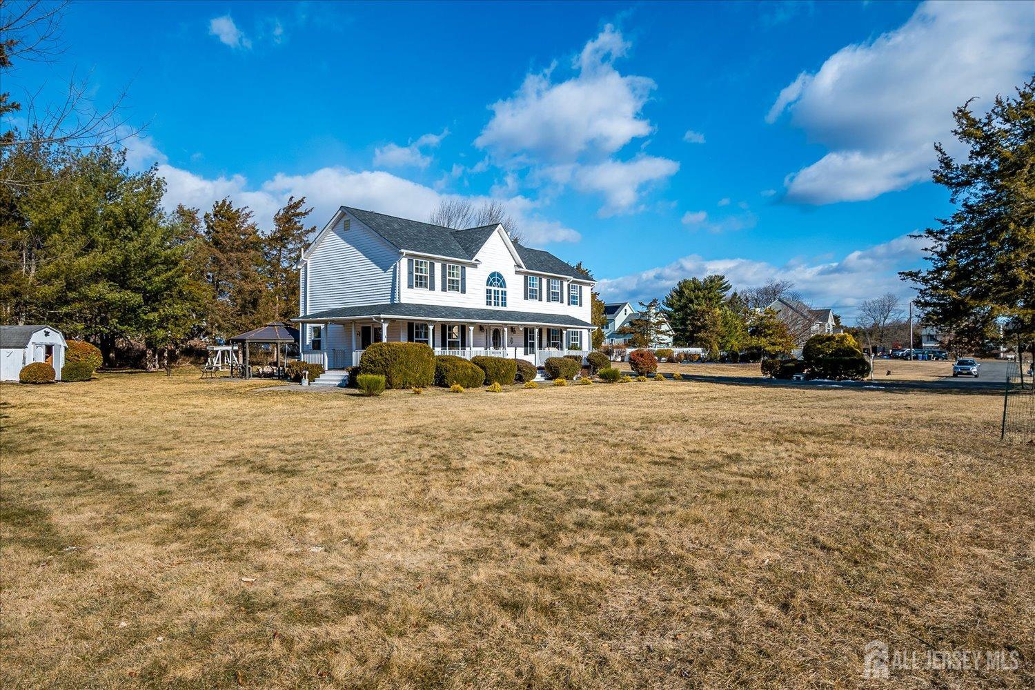 74 Gates Road Somerset, NJ 08873 - Photo 5 of 56