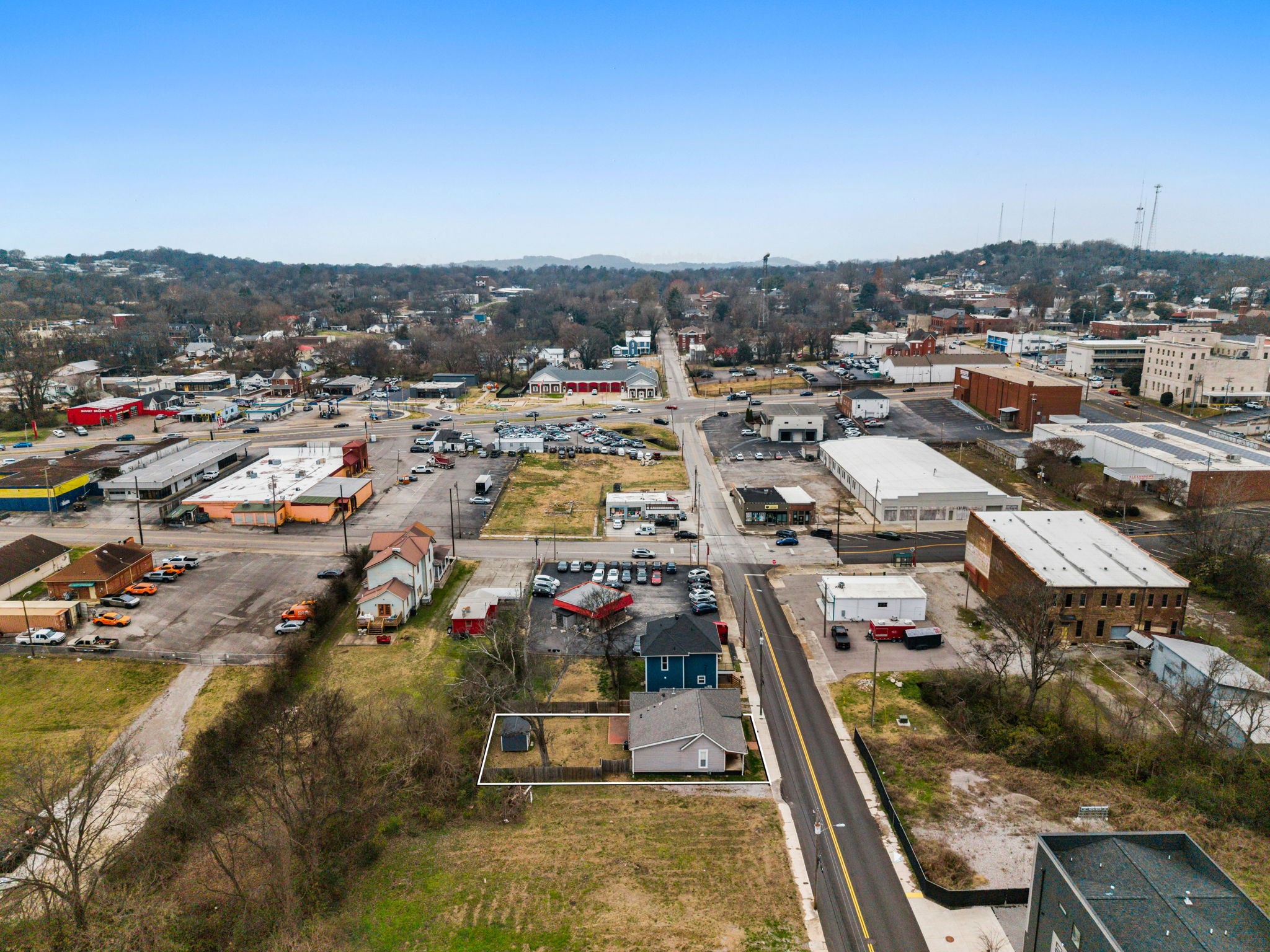 106 East 9th Street Columbia, TN 38401 - Photo 82 of 94 an aerial view of a city