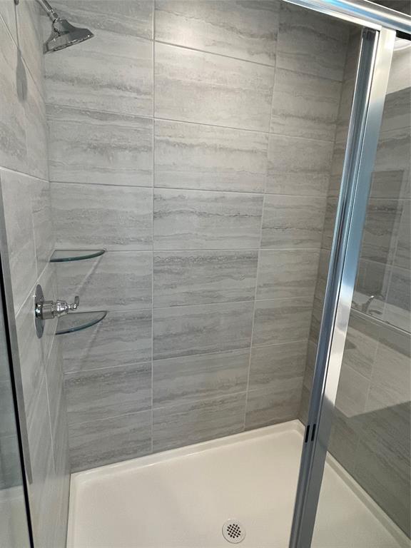 13969 Falcon Ranch Drive Frisco, TX 75035 - Photo 12 of 25 a bathroom with a bathtub