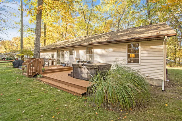 $269,900 | 11766 Us Highway, Montague, MI 49437