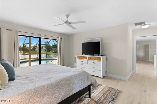 $769,000 | 864 South Town And River Drive, Fort Myers, FL 33919