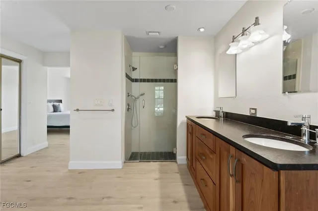 $769,000 | 864 South Town And River Drive, Fort Myers, FL 33919