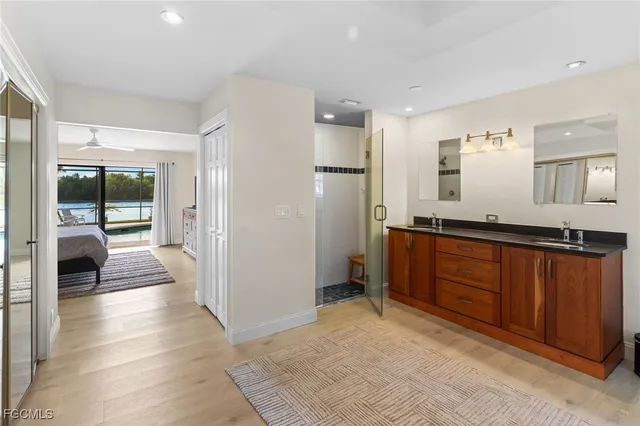 $769,000 | 864 South Town And River Drive, Fort Myers, FL 33919