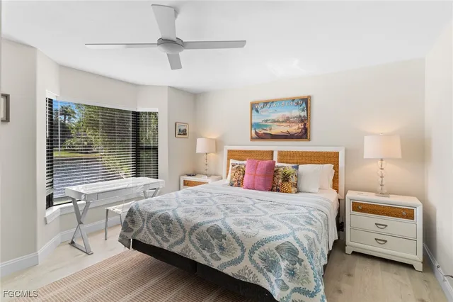 $769,000 | 864 South Town And River Drive, Fort Myers, FL 33919