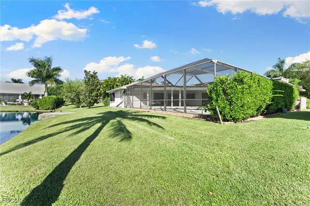 $769,000 | 864 South Town And River Drive, Fort Myers, FL 33919