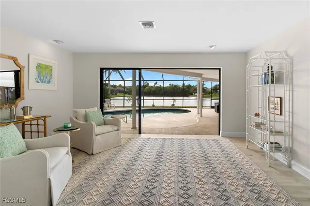 $769,000 | 864 South Town And River Drive, Fort Myers, FL 33919