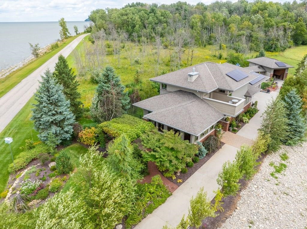 1156 Bayshore Road Brussels, WI 54204 - Photo 1 of 1 Gallery Image 1