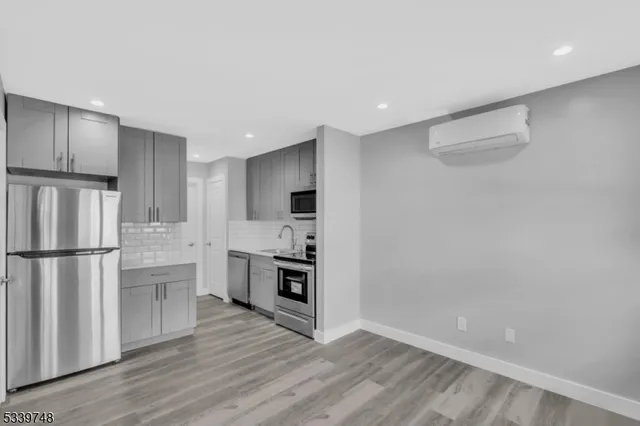 $1,794 | 1300 Fulton Street, Unit 3, Rahway, NJ 07065