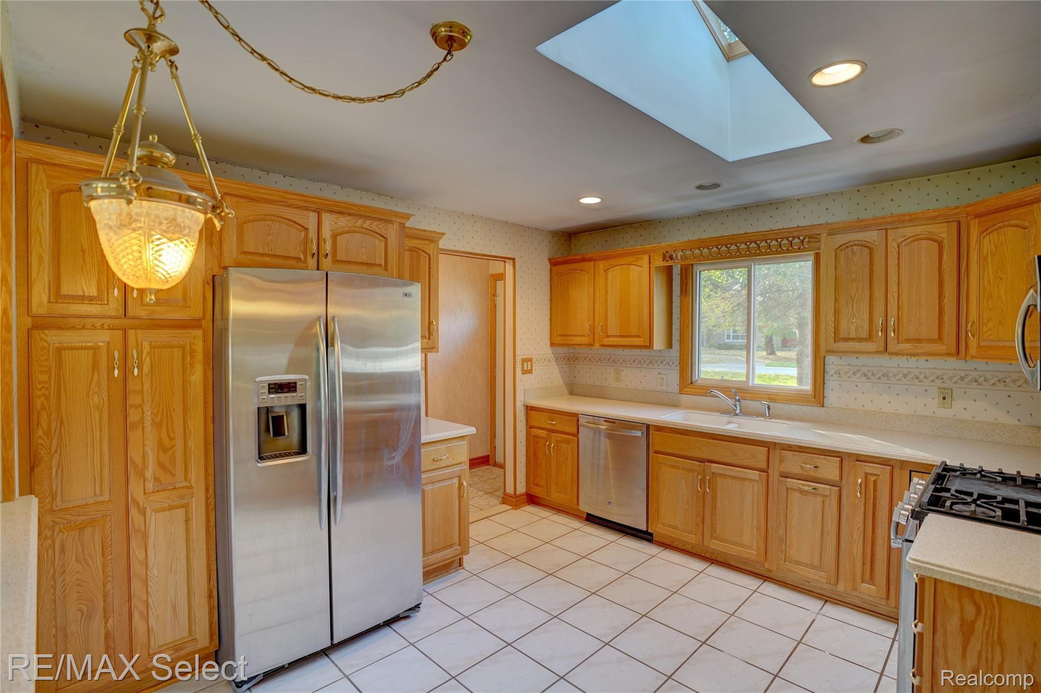 45400 Fairchild Road Macomb, MI 48042 - Photo 7 of 24 45400 Fairchild Rd 13.jpg