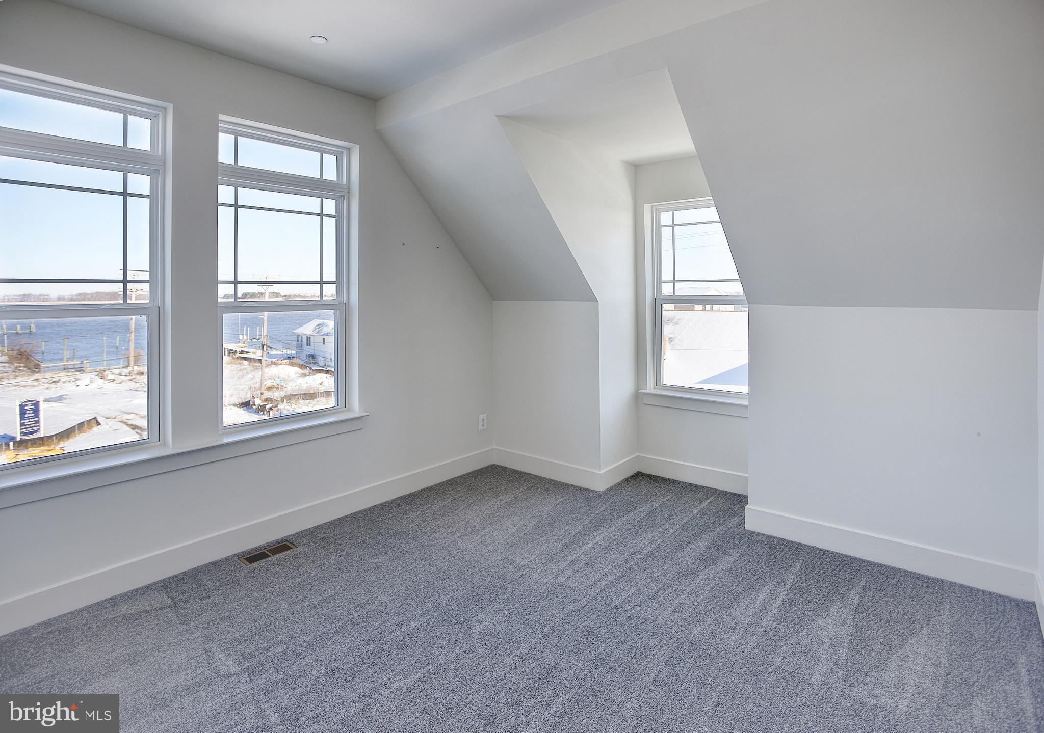 9210 Cuckold Point Road Edgemere, MD 21219 - Photo 30 of 47