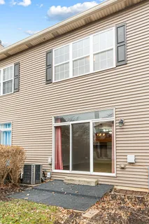 $349,900 | 732 Woodewind Drive, Naperville, IL 60563