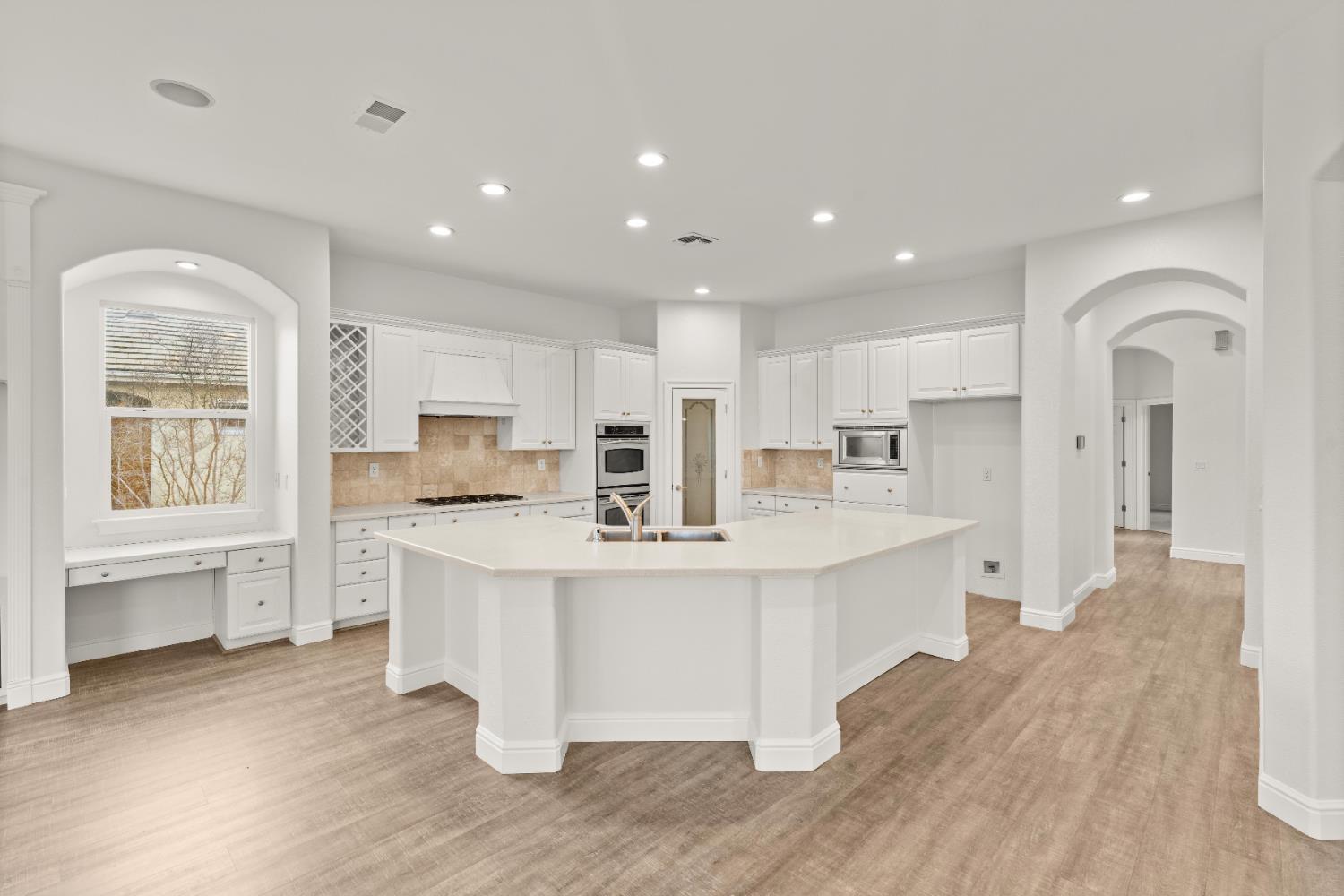 200 Vista Ridge Court Roseville, CA 95661 - Photo 32 of 46