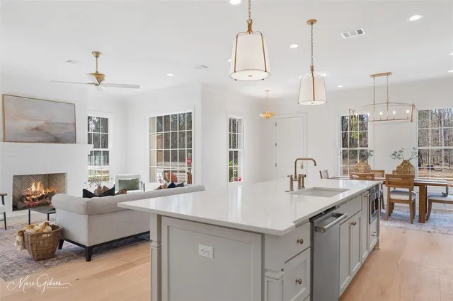 $792,500 | 2101 Pecan Sq Avenue, Shreveport, LA 71106