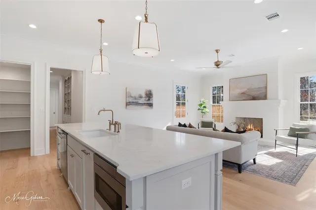 $792,500 | 2101 Pecan Sq Avenue, Shreveport, LA 71106