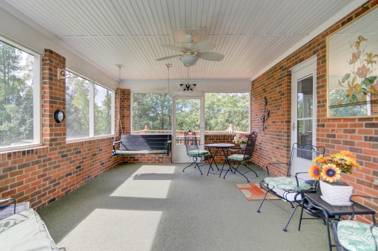 105 Chesterfield Road Lynchburg, VA 24502 - Photo 12 of 47 Gallery Image 12