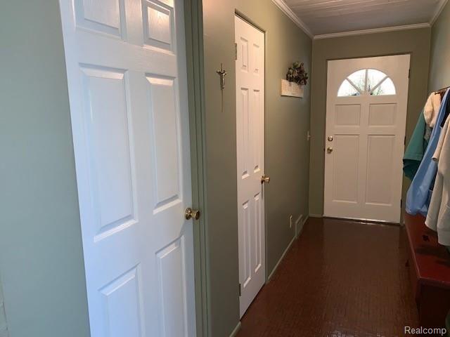 3354 North Branch Road North Branch, MI 48461 - Photo 10 of 32 IMG_0743.jpg