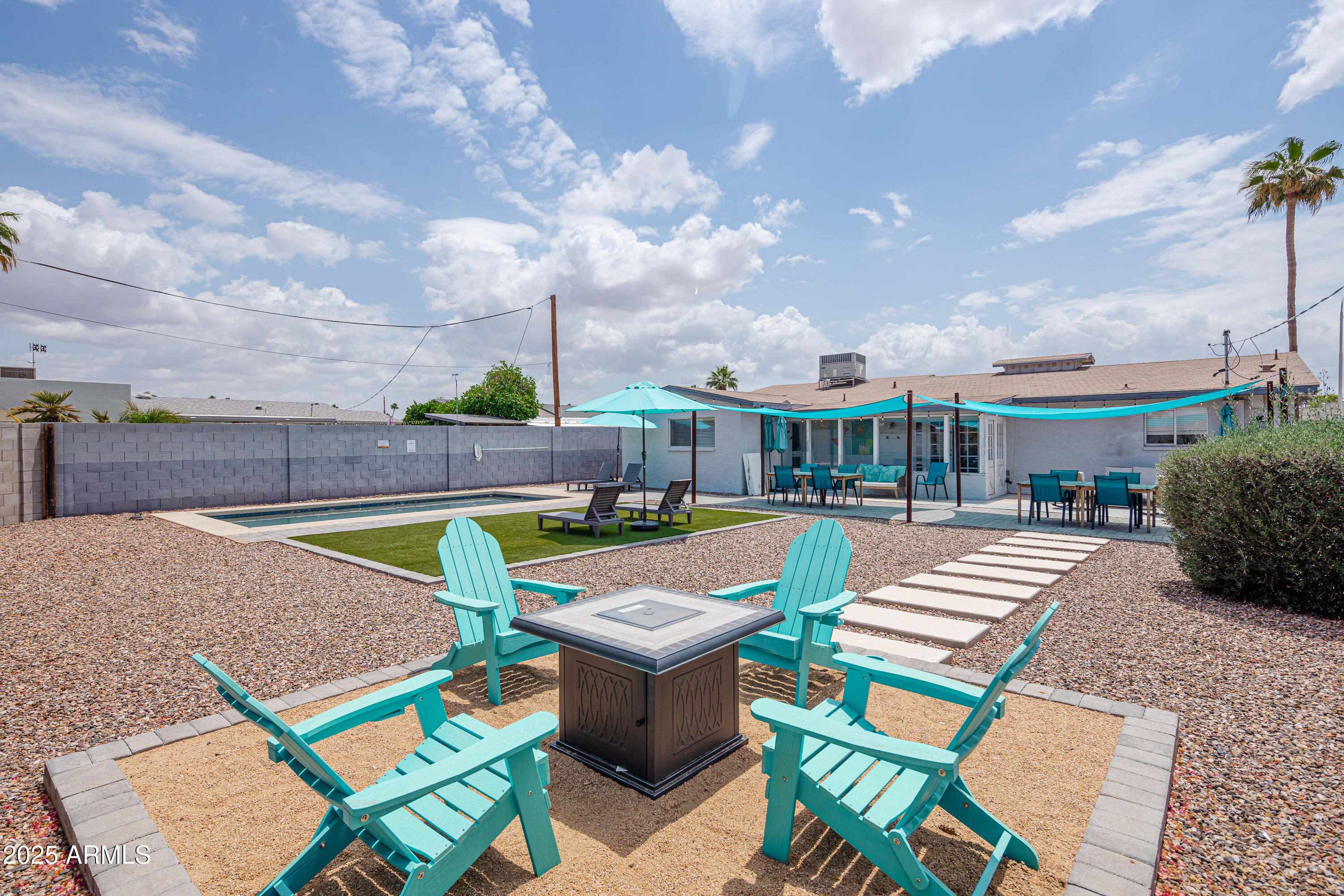 8444 East Piccadilly Road Scottsdale, AZ 85251 - Photo 4 of 33 _07A9729_JPGXL-5