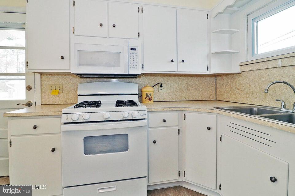 794 Burnt Tavern Road Brick, NJ 08724 - Photo 14 of 39