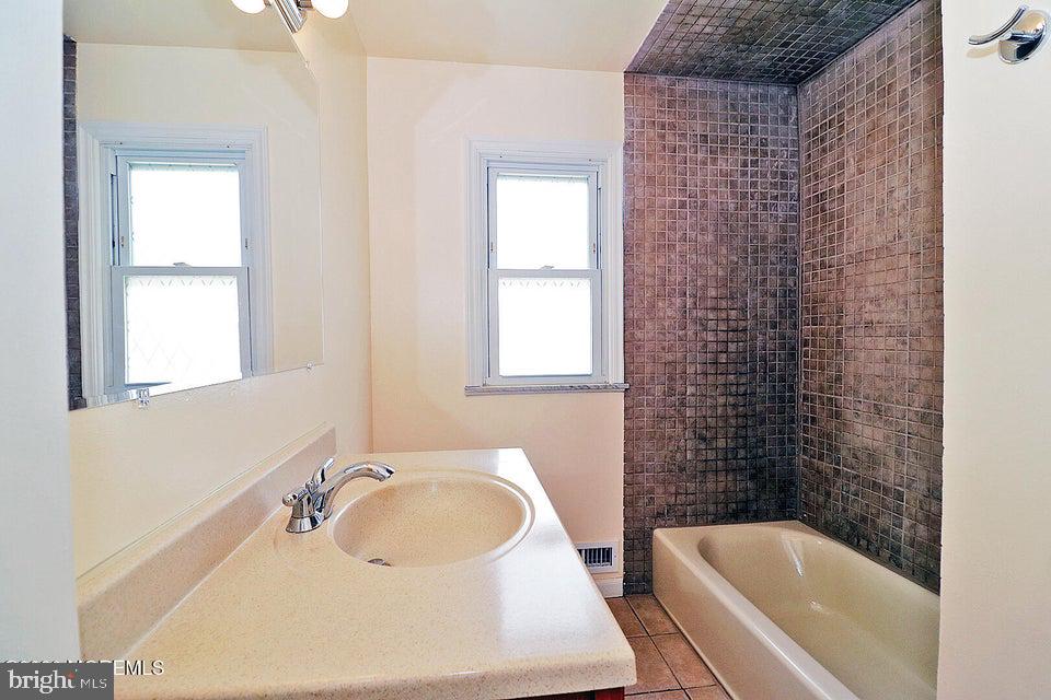 794 Burnt Tavern Road Brick, NJ 08724 - Photo 26 of 39