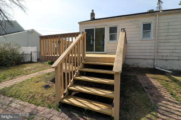 $395,000 | 794 Burnt Tavern Road, Brick, NJ 08724