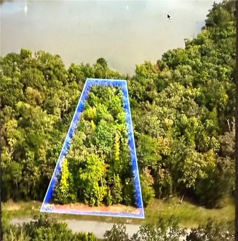 $69,900 | 333 Terrapin Pointe Road, Unit POINTE, Hodges, SC 29653