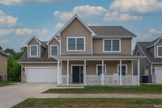 $480,000 | 2870 East Creeks Edge Drive, Bloomington, IN 47401