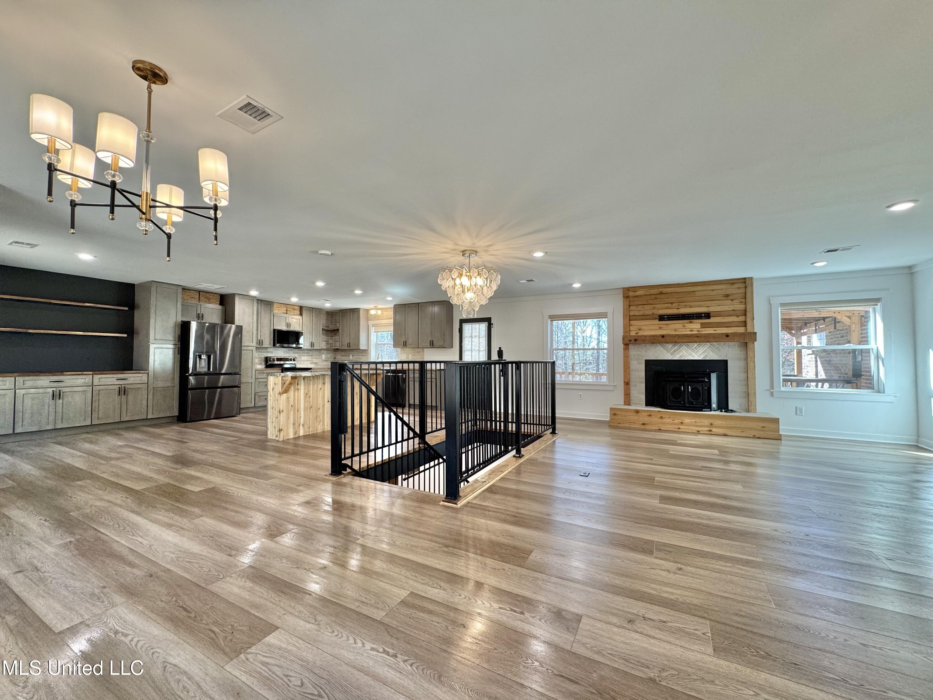 809 Green Acres Drive Hernando, MS 38632 - Photo 7 of 53 IMG_4910