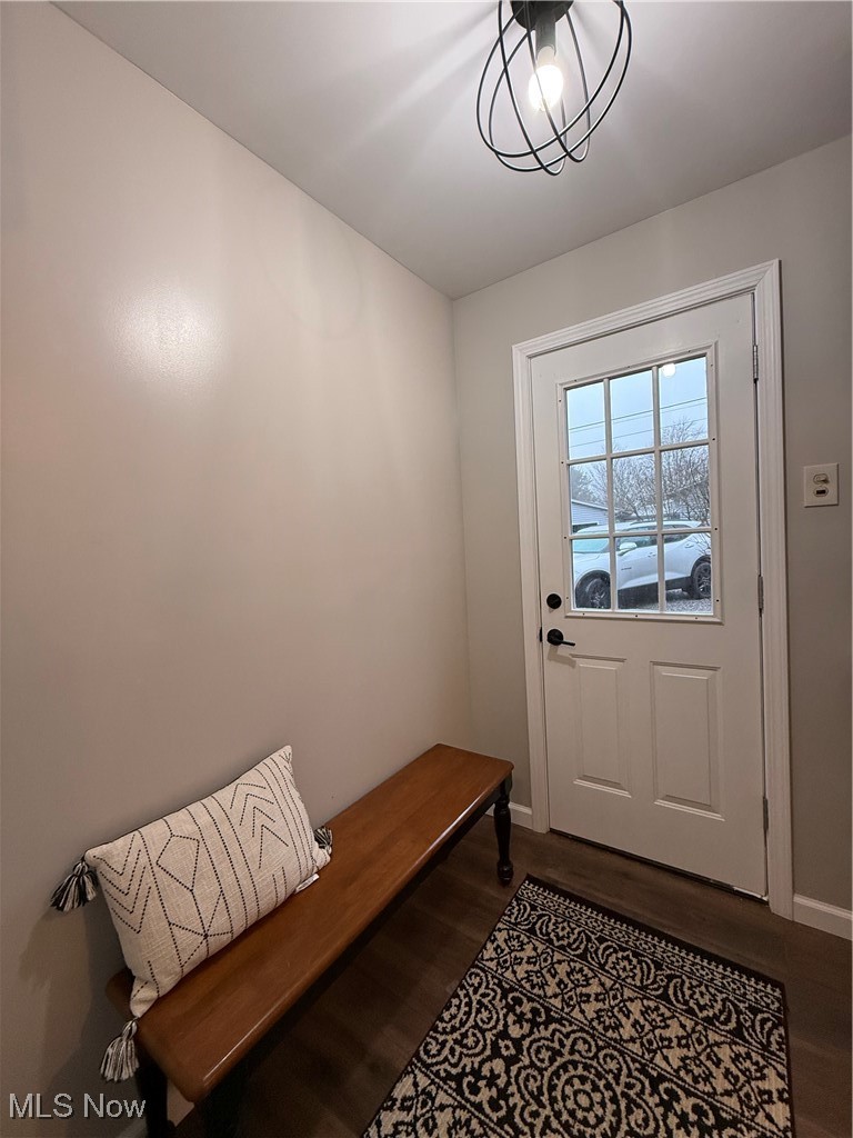 922 Johnson Plank Road Warren, OH 44481 - Photo 12 of 33 Gallery Image 12