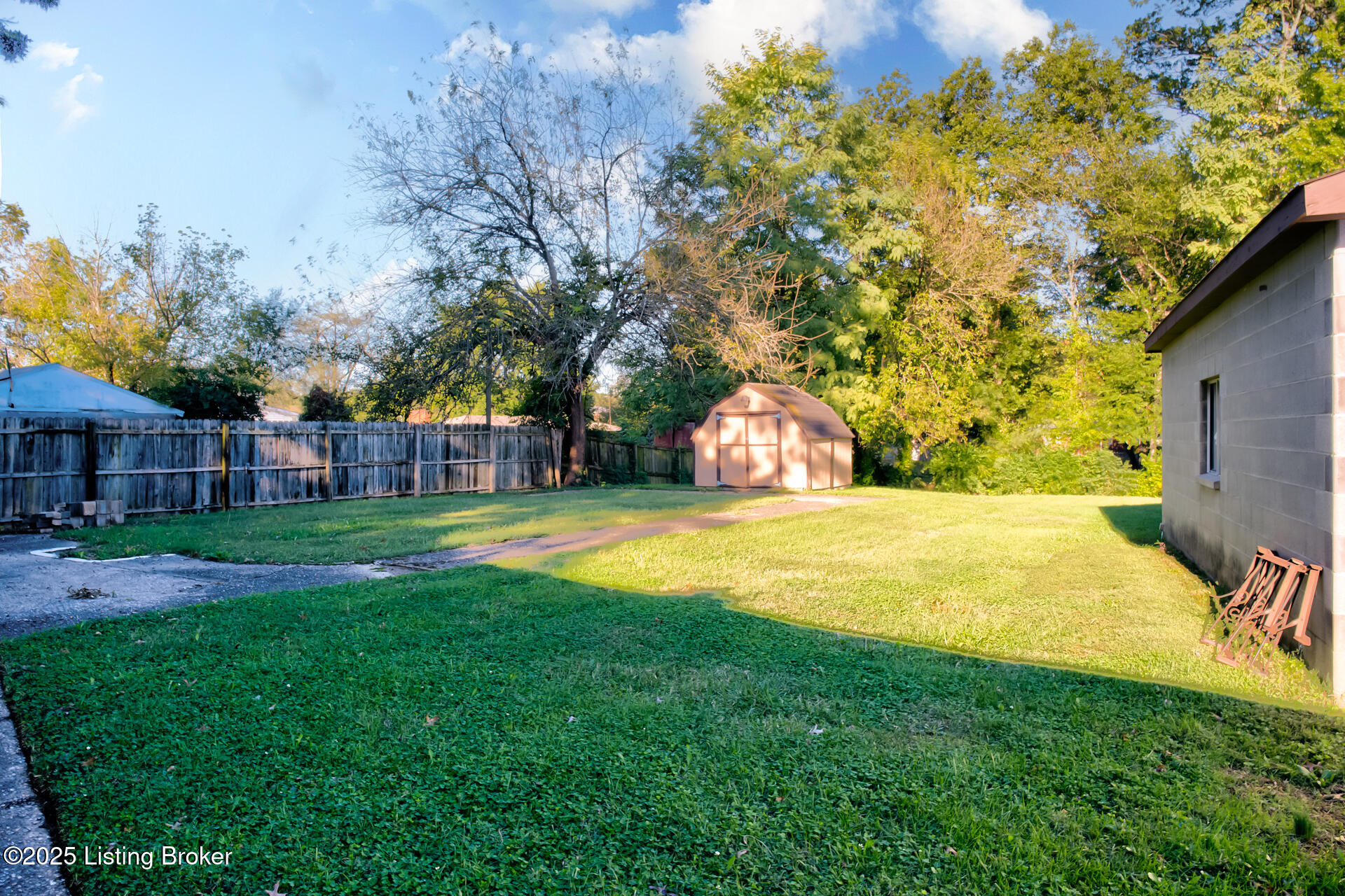 4822 Dover Road Louisville, KY 40216 - Photo 27 of 37 GSP-4822 Dover Rd-35