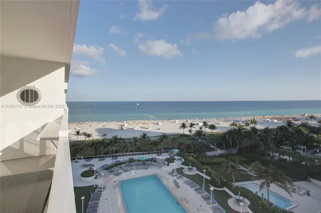 $4,000 | 100 Lincoln Road, Unit 940, Miami Beach, FL 33139