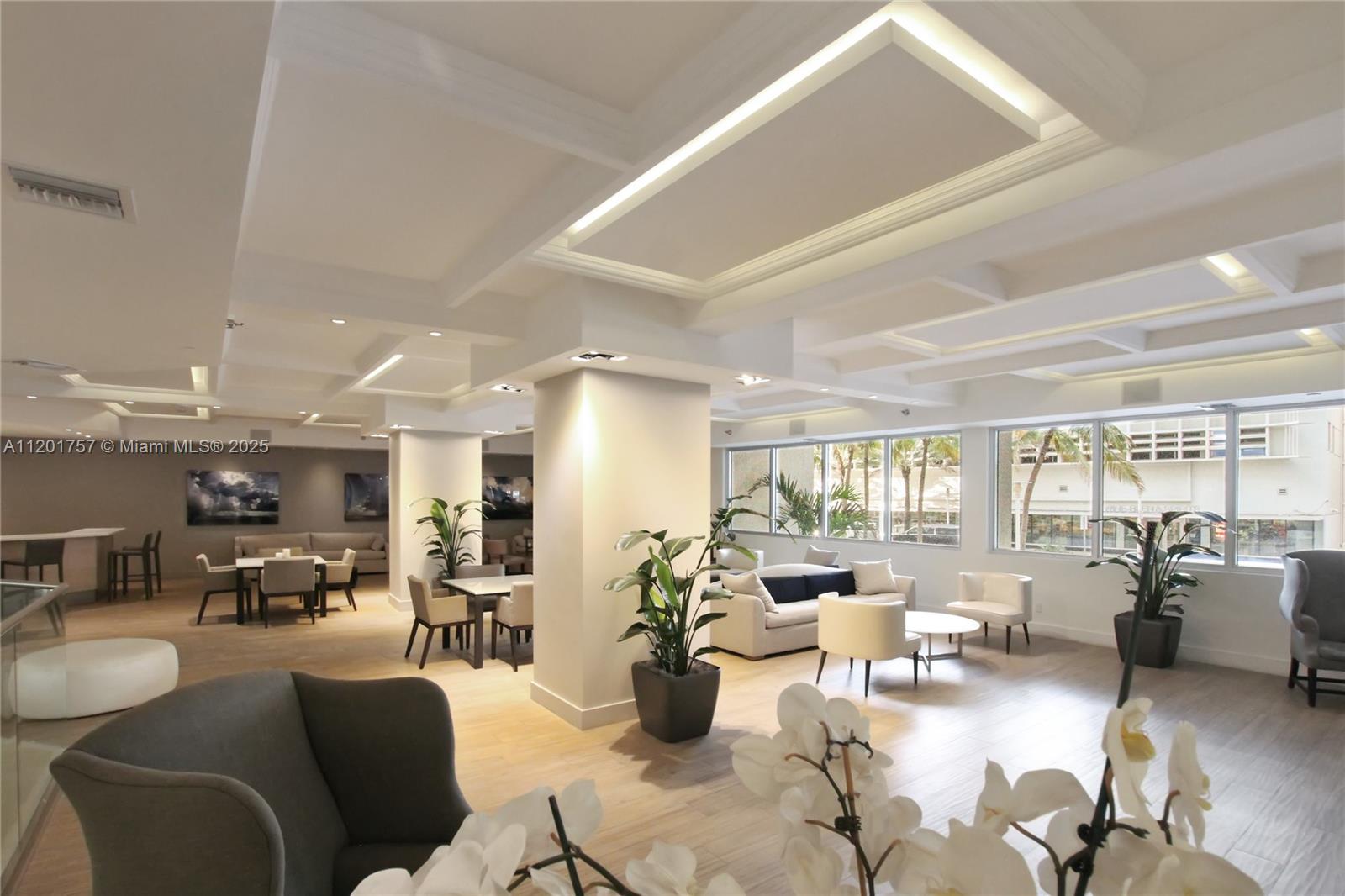 100 Lincoln Road, Unit 940 Miami Beach, FL 33139 - Photo 23 of 28