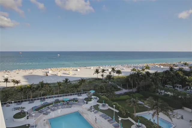 $4,000 | 100 Lincoln Road, Unit 940, Miami Beach, FL 33139