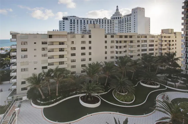 $4,000 | 100 Lincoln Road, Unit 940, Miami Beach, FL 33139