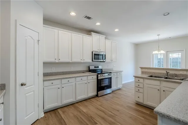 $349,900 | 80 Creekside Way, Newnan, GA 30265