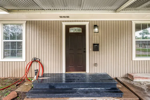 a view of front door of house