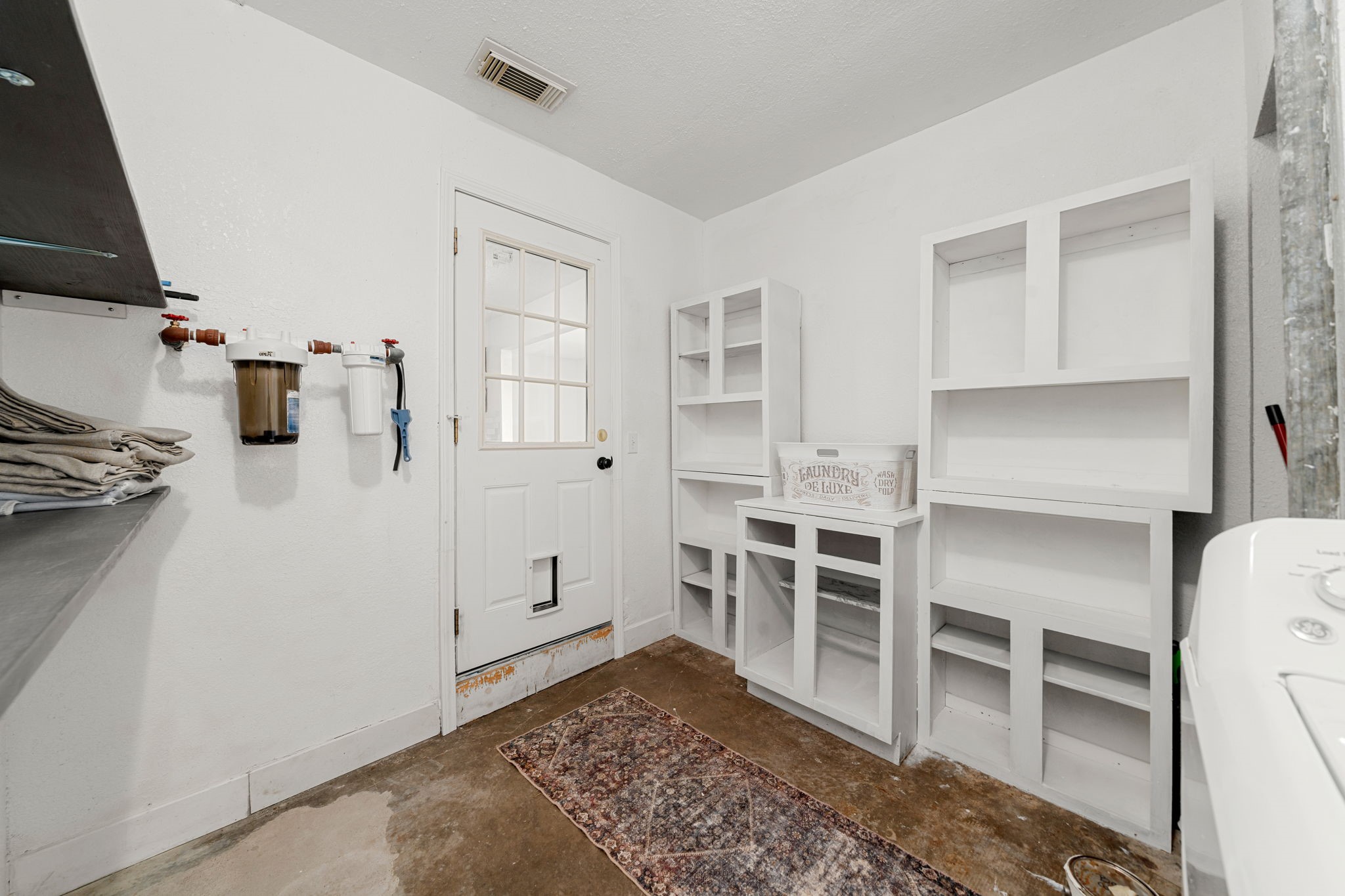 1206 Oak Meadows Street Houston, TX 77017 - Photo 10 of 32 a view of a bedroom with furniture and window
