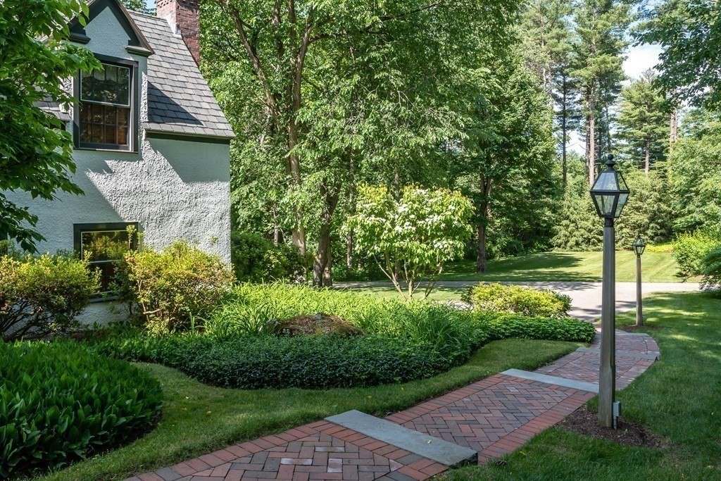 119 Conant Road Weston, MA 02493 - Photo 26 of 29