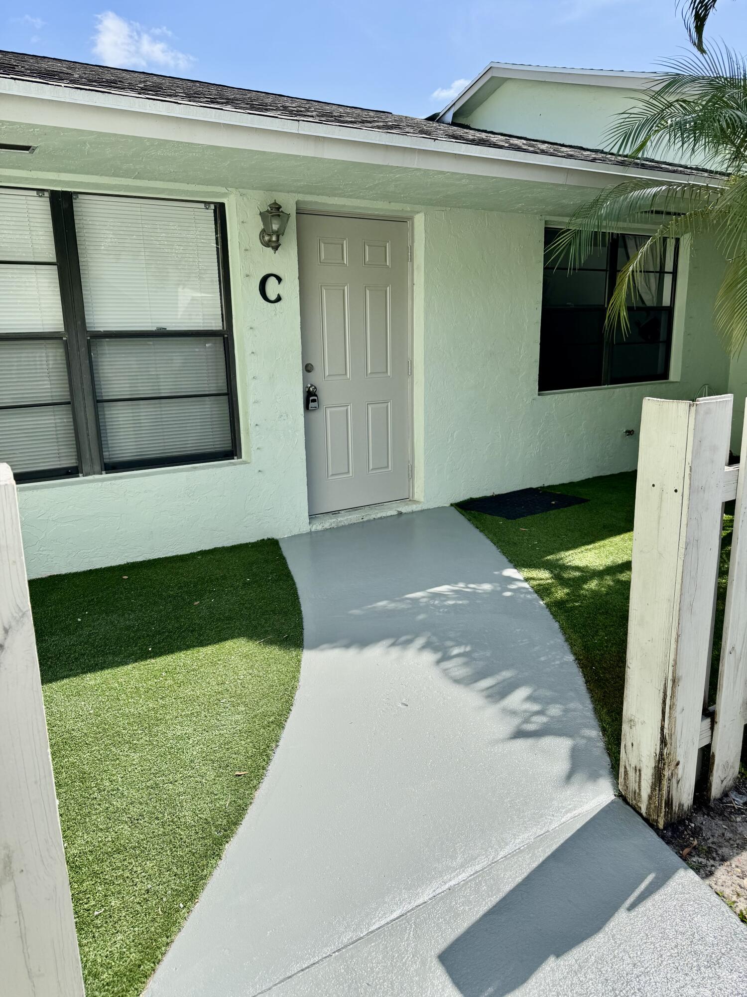 431 Jupiter Lakes Boulevard, Unit 2104C Jupiter, FL 33458 - Photo 2 of 28 a view of outdoor space