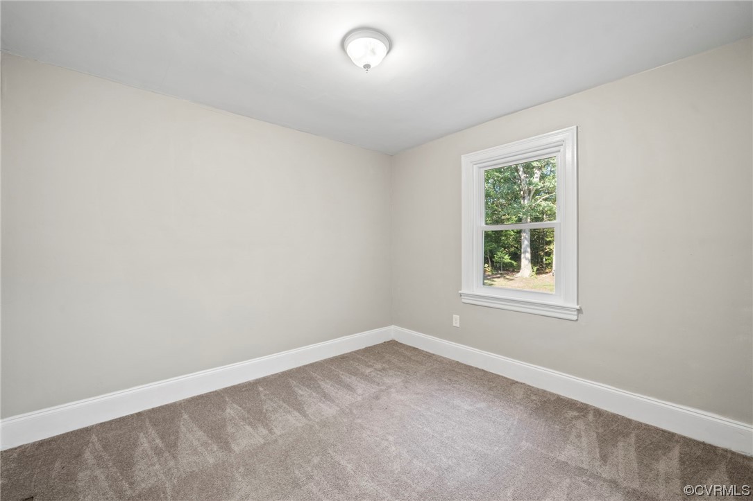 10121 Highview Road Glen Allen, VA 23059 - Photo 16 of 24 Spare room with carpet floors