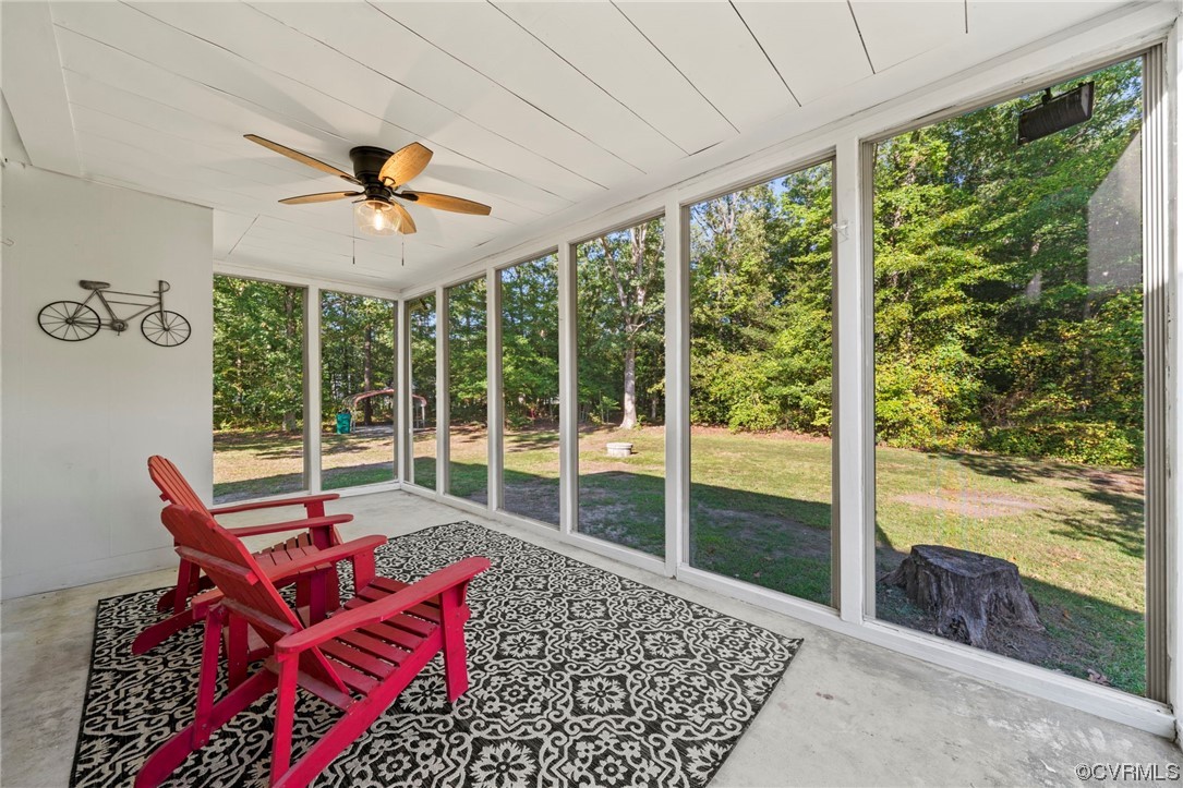 10121 Highview Road Glen Allen, VA 23059 - Photo 20 of 24 Sunroom featuring ceiling fan and a wealth of natu
