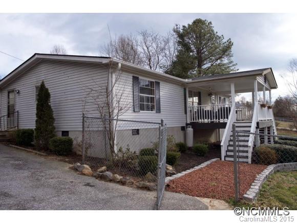 1522 Jackson Loop Road Flat Rock, NC 28731 - Photo 2 of 21 Gallery Image 2