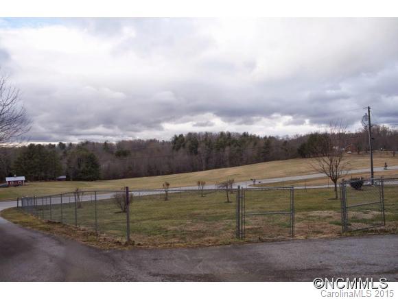 1522 Jackson Loop Road Flat Rock, NC 28731 - Photo 20 of 21 Gallery Image 20