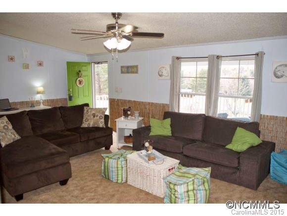 1522 Jackson Loop Road Flat Rock, NC 28731 - Photo 5 of 21 Gallery Image 5