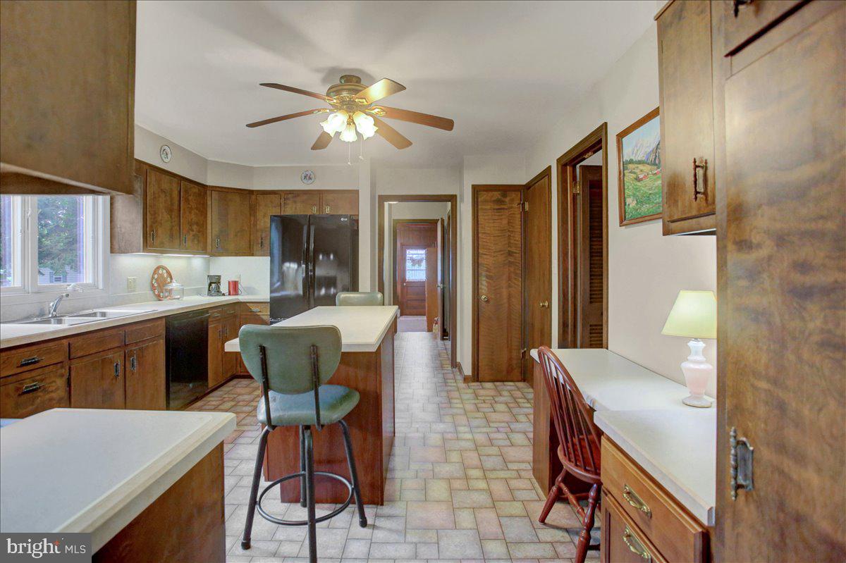 109 Capitol Hill Road Dillsburg, PA 17019 - Photo 17 of 66