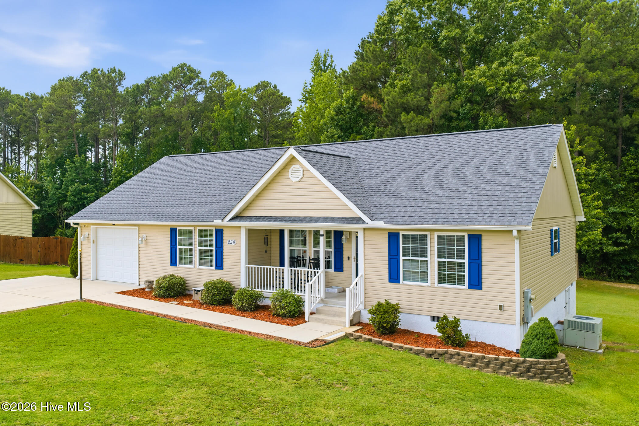 256 Farmstead Court Rockingham, NC 28379 - Photo 3 of 36