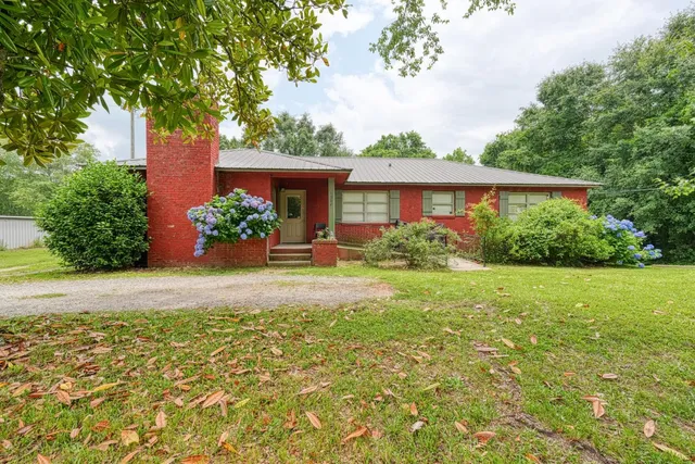 $485,000 | 1504 East Rutherford Street, Landrum, SC 29356