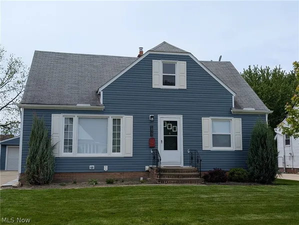 $2,200 | 1678 Byron Drive, Cleveland, OH 44124