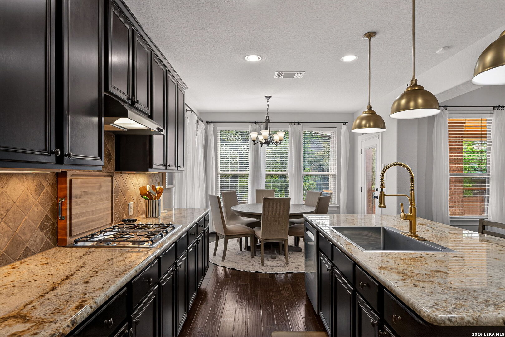 25815 Raven Ridge San Antonio, TX 78255 - Photo 12 of 39